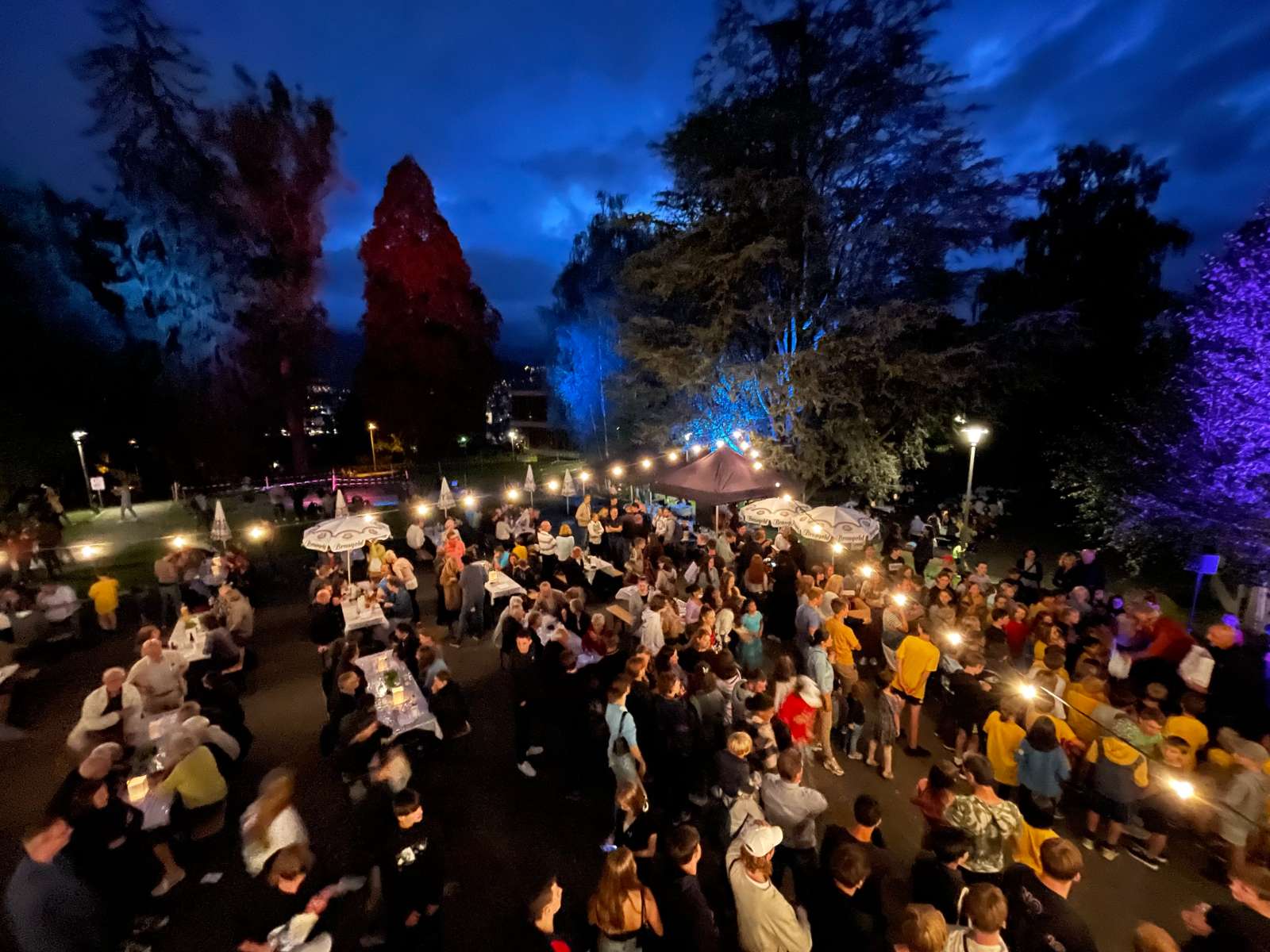 Quartier-Znacht: Premiere im Felsberg