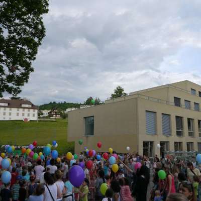 schulhaus_unterloechli.JPG