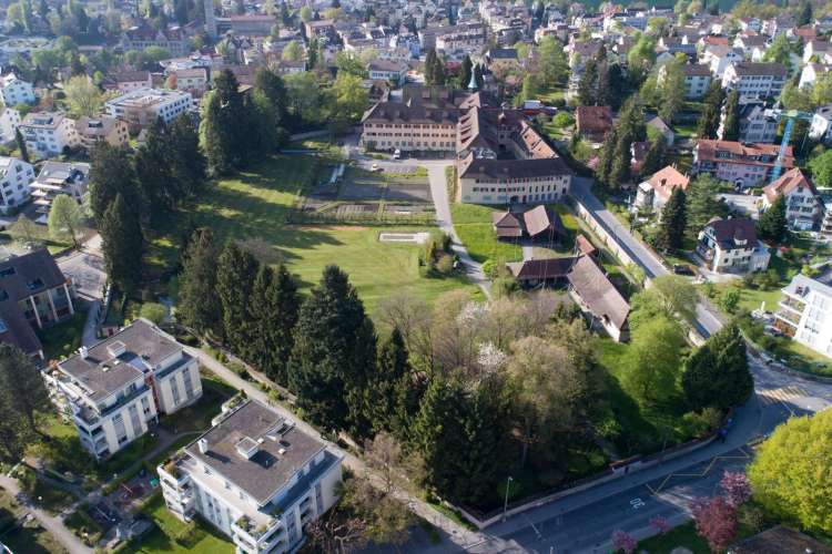 Das Kloster Wesemlin aus der Vogelperspektive. (Foto: Boris Macek)